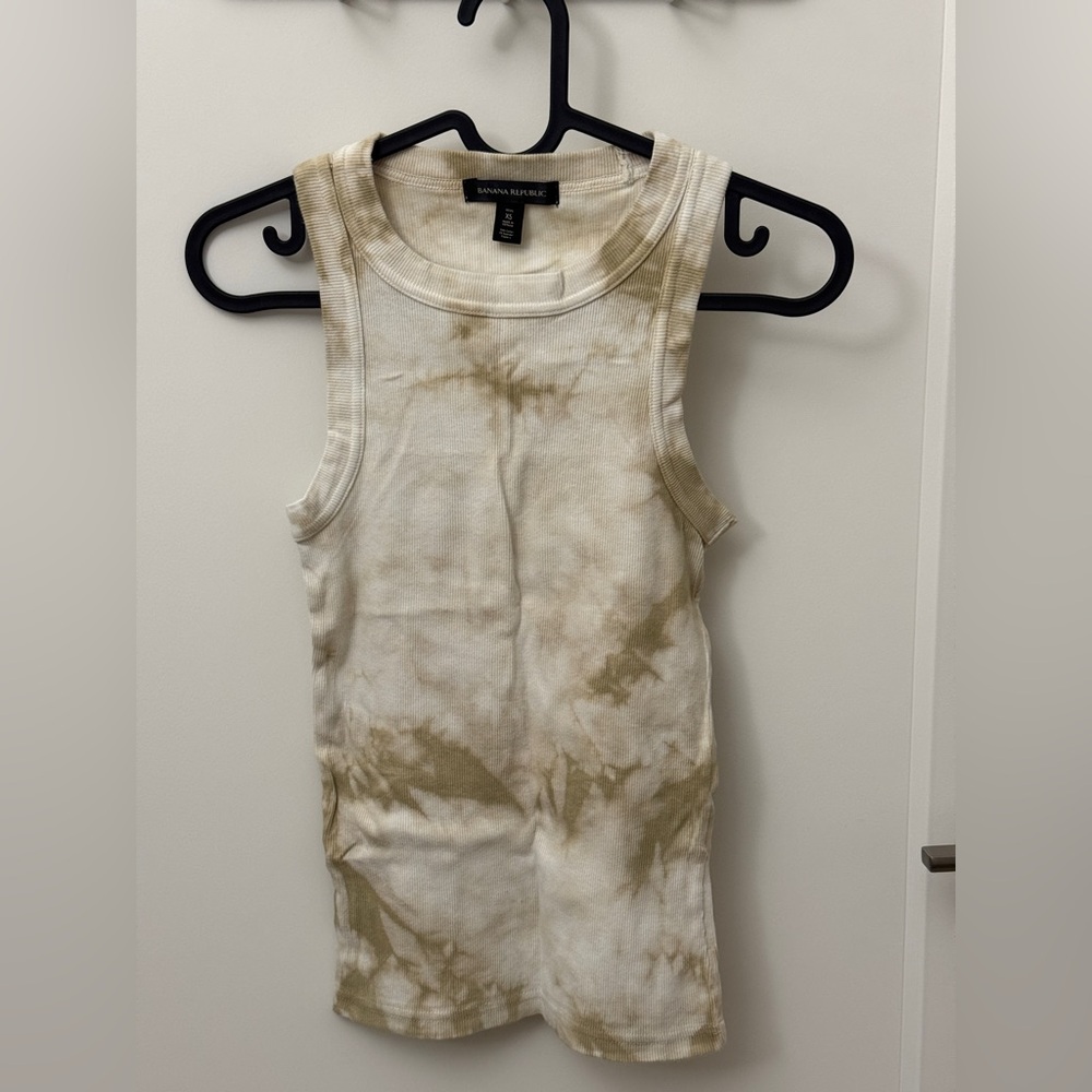 Banana Republic tie dye tank top